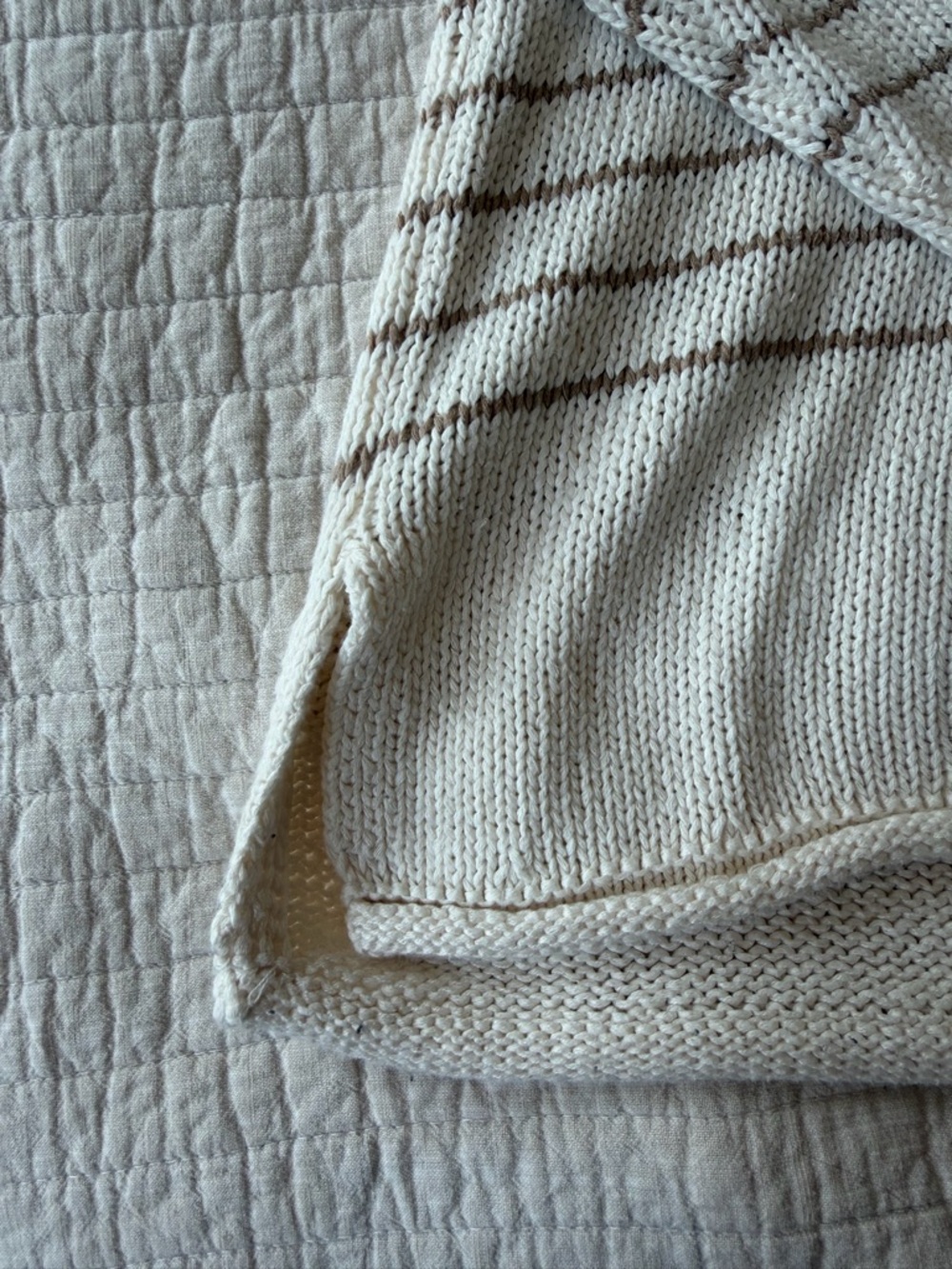 Knitted Sweater - Picture 4 of 4